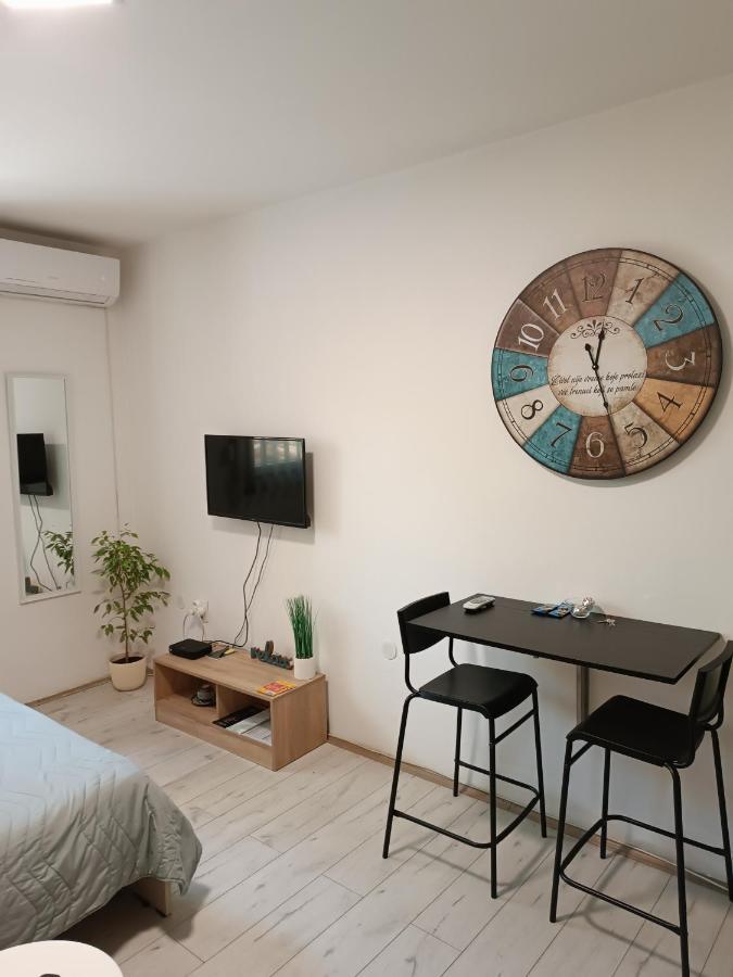 Sleep&Go Apartment Beograd Bagian luar foto